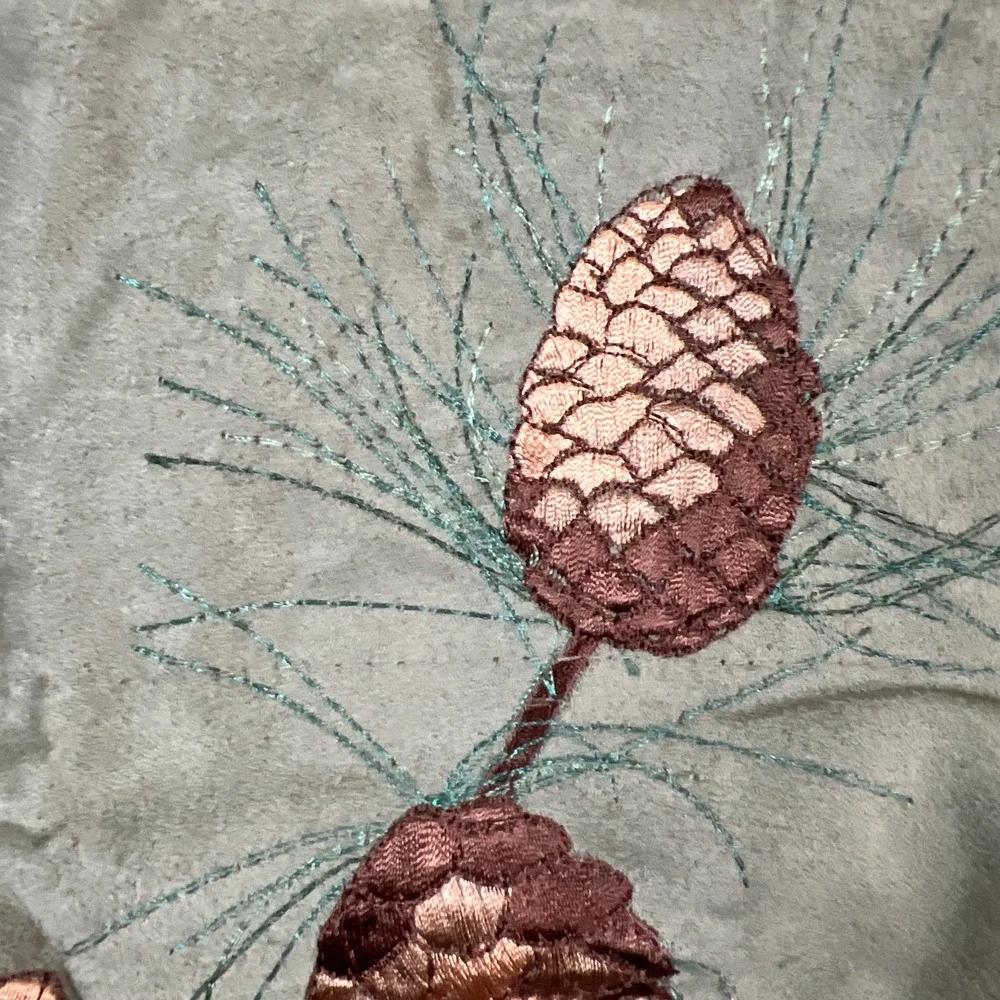 Set Of 2 Donna Sharp Pillowcase Standard Euro Green Plaid Pine Cone Embroidery
